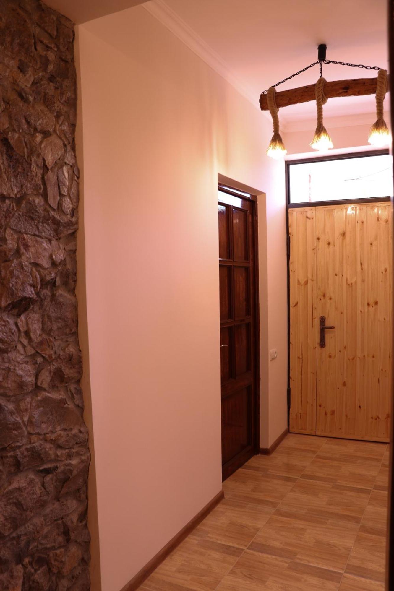 Legend Guest House Artabuynk ภายนอก รูปภาพ