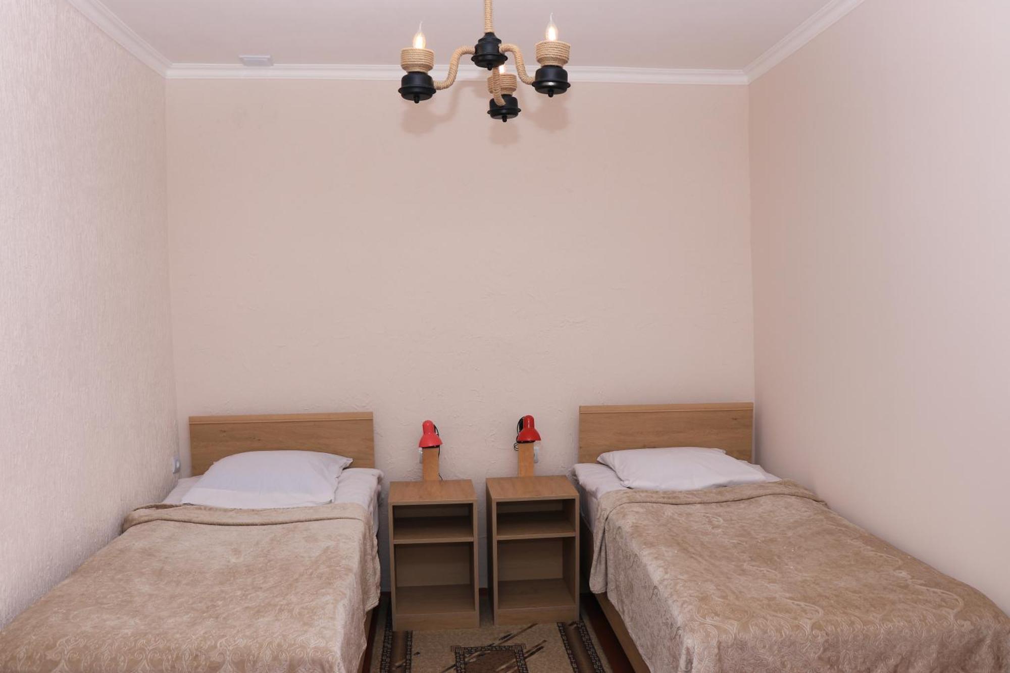 Legend Guest House Artabuynk ภายนอก รูปภาพ